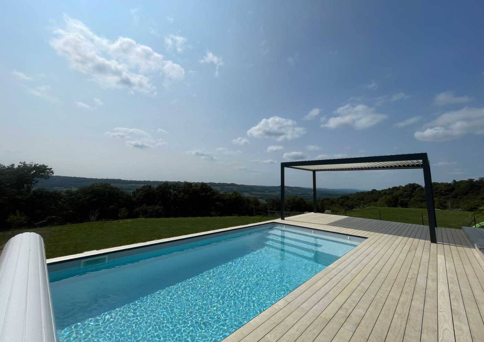 Construire petite piscine pour maison de ville La Seyne sur mer 83500