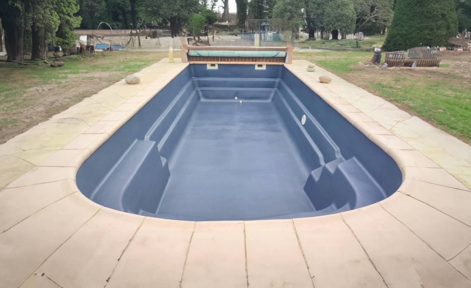 Coque de Piscine polyester