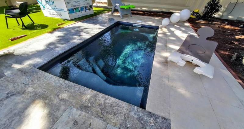 Couleur Piscine noir La Seyne sur Mer