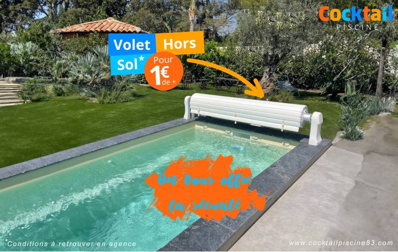 Piscine coque polyester volet hors sol