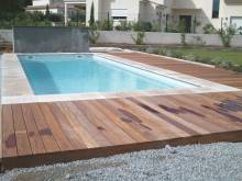 Brooklyn C (de 7,32m à 10,32m) - Piscine coque polyester fond incliné avec volet - dans le Var à Saint Maximin la Sainte Baume